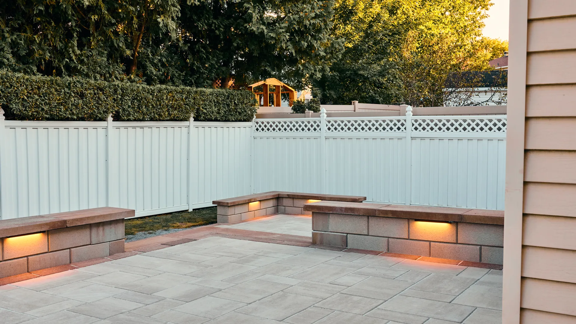 3D Designed Interlock Patio & Outdoor Lighting — Ottawa — 9
