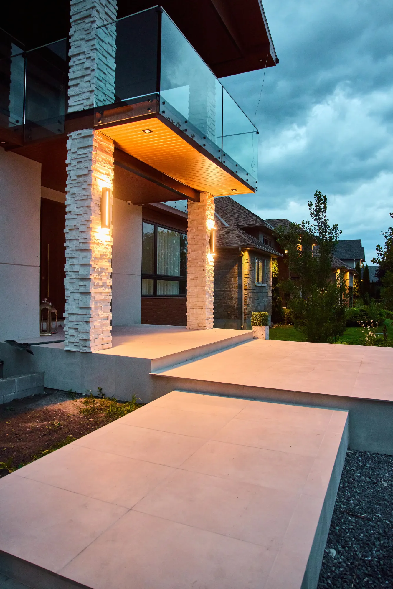 Outdoor Porcelain Tile & Lakeview Retreat — Greely — 10