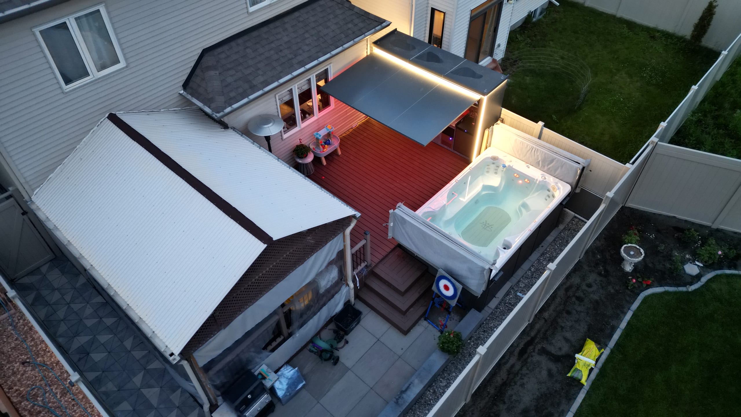 Custom Stainless Steel Outdoor Kitchens in Ottawa — 7