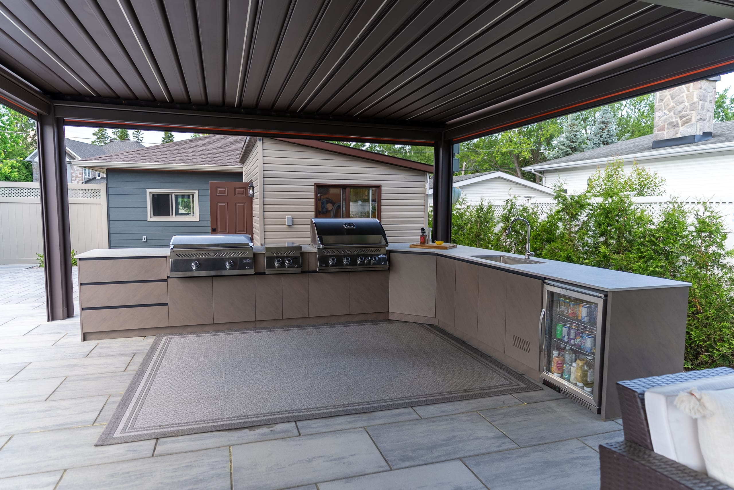 Custom Stainless Steel Outdoor Kitchens in Ottawa — 15