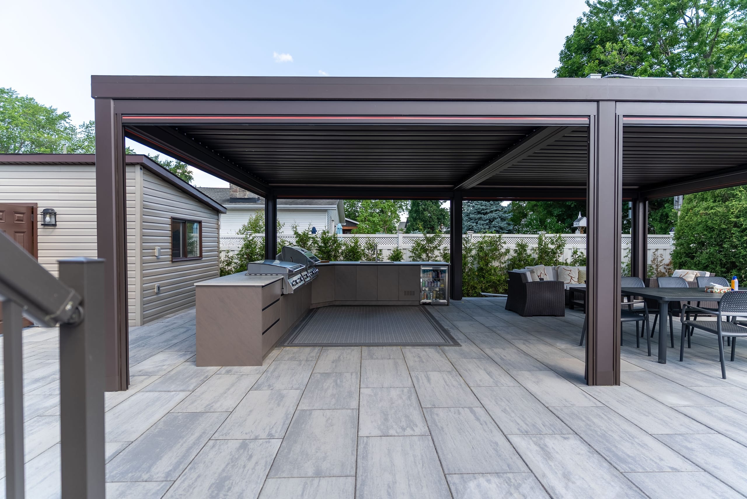 Custom Stainless Steel Outdoor Kitchens in Ottawa — 17