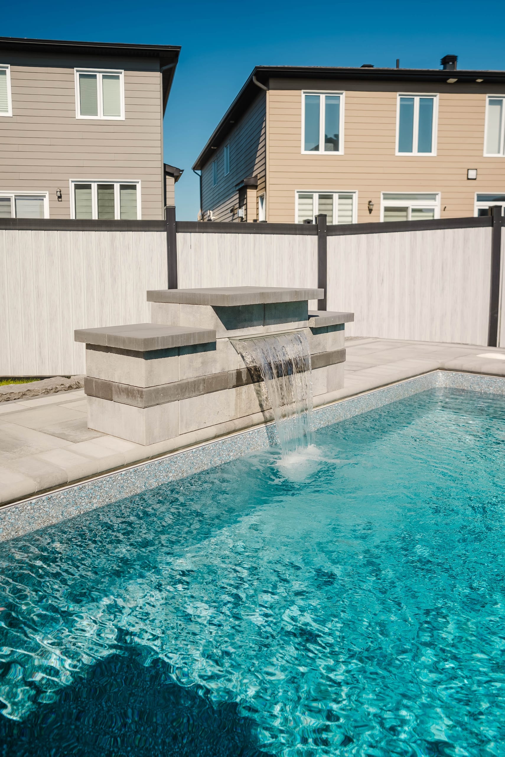 Custom Vinyl Liner Pool & Interlock Backyard — Stittsville — 5