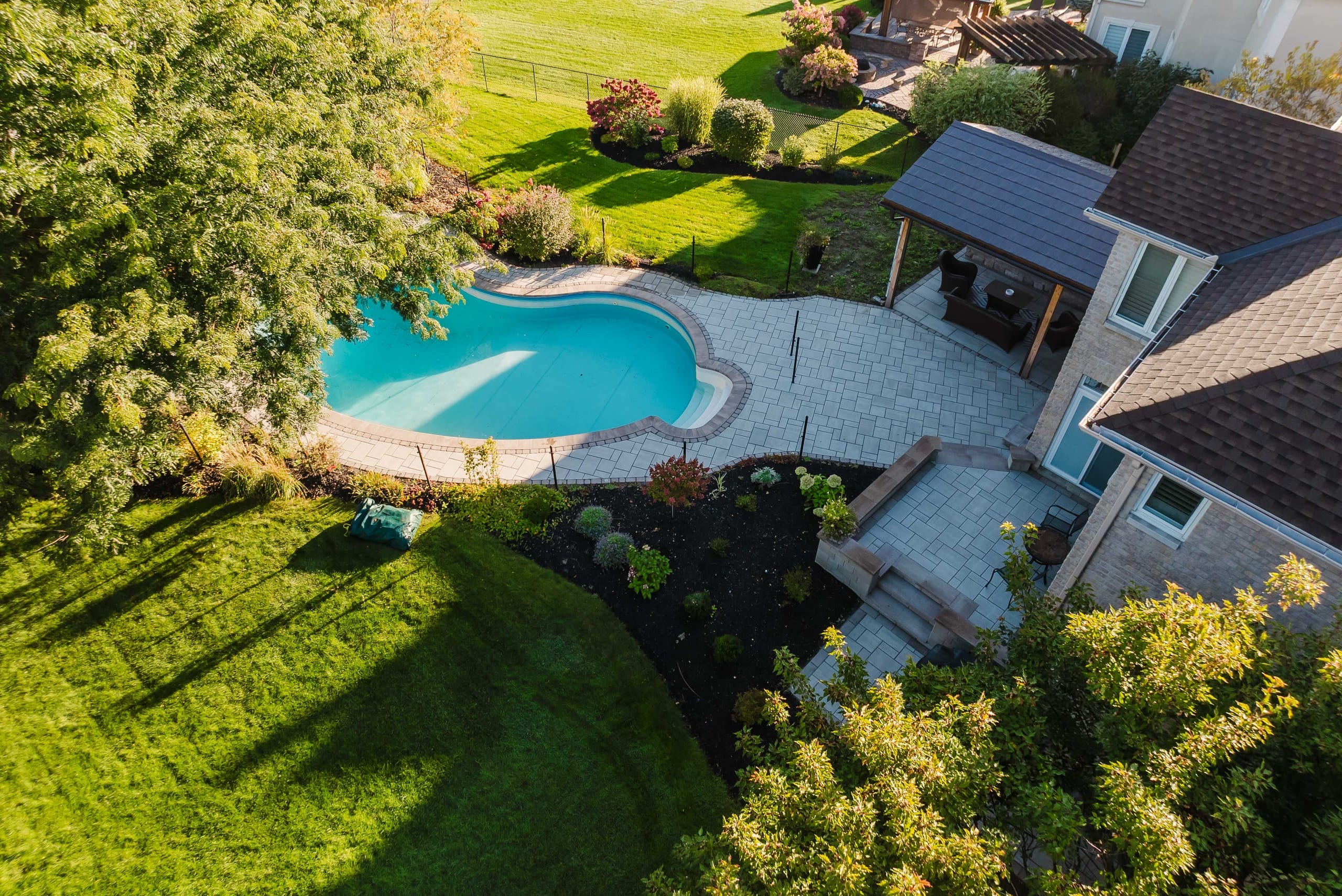 Custom Outdoor Living Design-Build — Manotick — 1